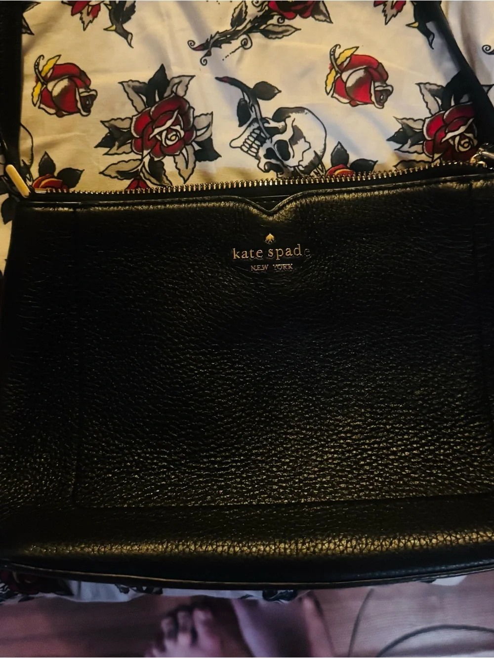 kate spade New York Harlow Black Pebbled Leather Messenger Crossbody NWOT